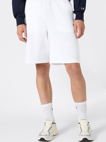 Champion Authentic Athletic Apparel Широка кройка Панталон в бяло: отпред
