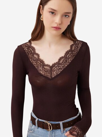 Happiness İstanbul Blouse in Bruin