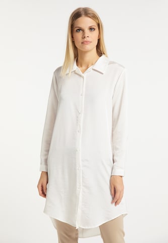 RISA Shirt Dress in White: front
