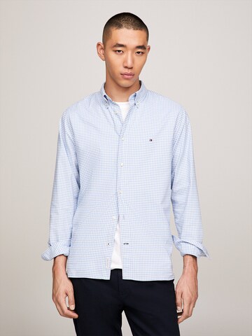 TOMMY HILFIGER Comfort Fit Hemd '1985 Gingham' in Blau: Vorderseite
