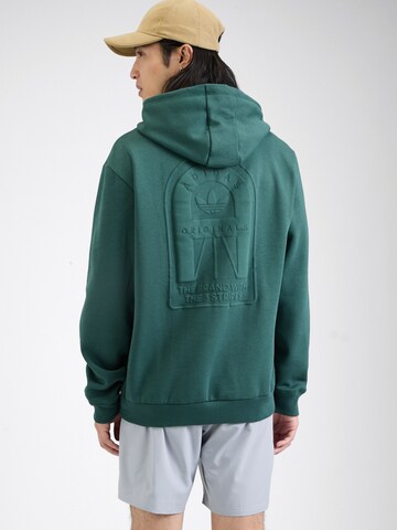 ADIDAS ORIGINALS Sweatshirt in Green