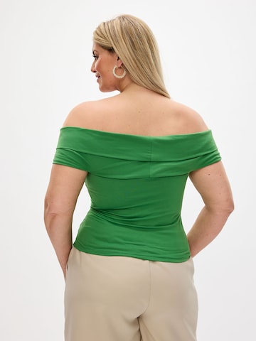 Haut RYC by Angelina Kirsch en vert