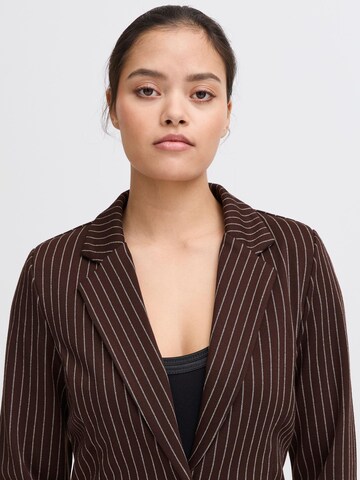Blazer ' IXKATE PINSTRIPED BL ' di ICHI in marrone