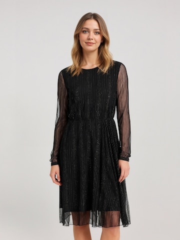 LapaPlus Kleid in Schwarz