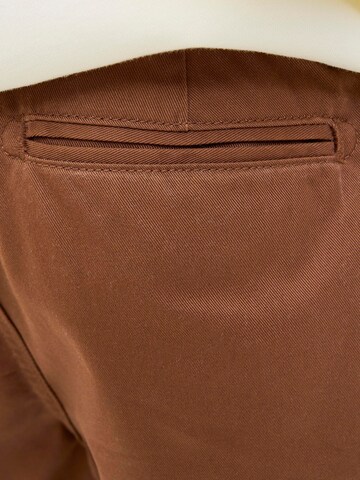 Baggy Pantalon 'JPSTowen Drew' Jack & Jones Junior en marron