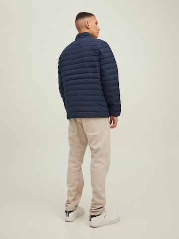 JACK & JONES Tussenjas in Blauw