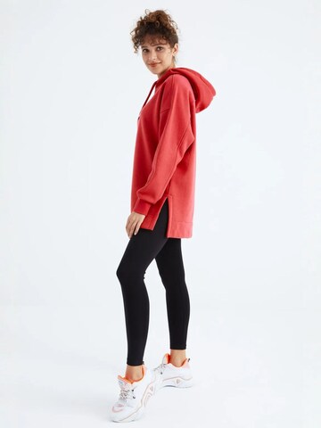 Tommy Life Sweatshirt in Red