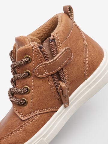 Next - Botas en marrón