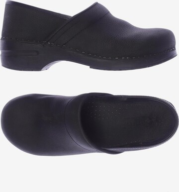 SANITA Flats & Loafers in 41 in Black: front