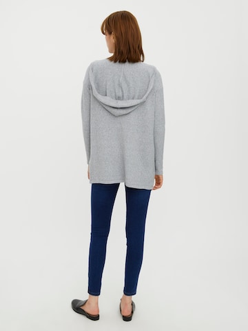 Cardigan 'Doffy' VERO MODA en gris