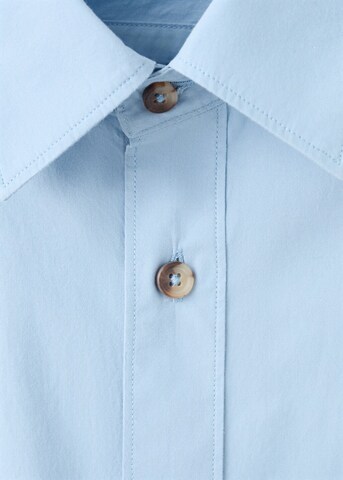 MANGO MAN Regular fit Button Up Shirt 'Marga' in Blue