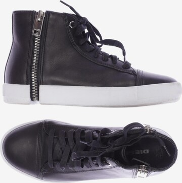 DIESEL Sneaker 38 in Schwarz: predná strana