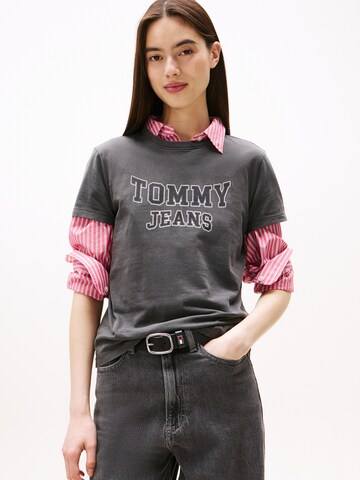 Tommy Jeans Shirt in Black: front