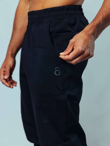 Lifters Slimfit Sporthose 'Performance Gym Jogger' in Schwarz