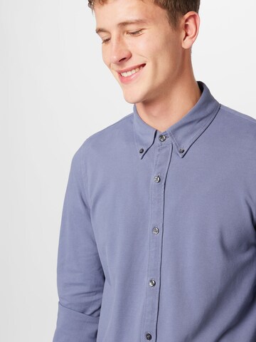 Slim fit Camicia di Abercrombie & Fitch in blu