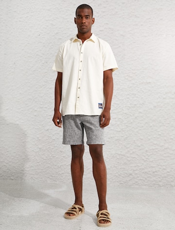 Koton Regular Chino in Grijs