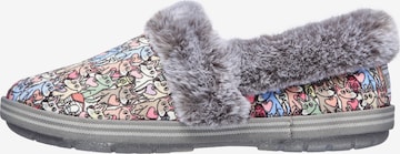 SKECHERS Slippers in Grey: front