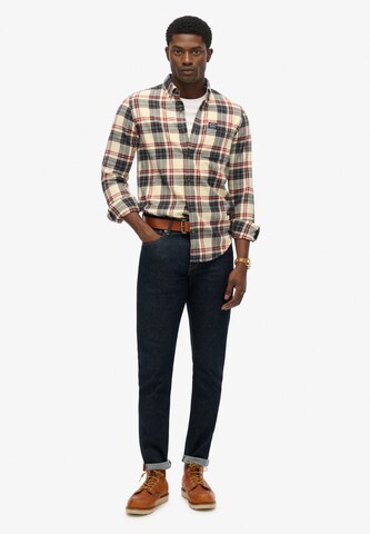 Coupe regular Chemise Superdry en beige