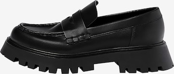 Pull&Bear Slip-ons in Black