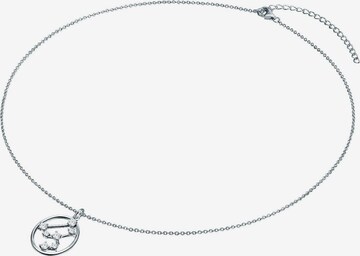 Trilani Necklace in Silver: front