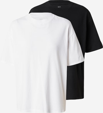 Tricou de la Abercrombie & Fitch pe negru: față