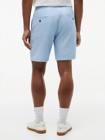 Loosefit Pantalon chino TOMMY HILFIGER en bleu