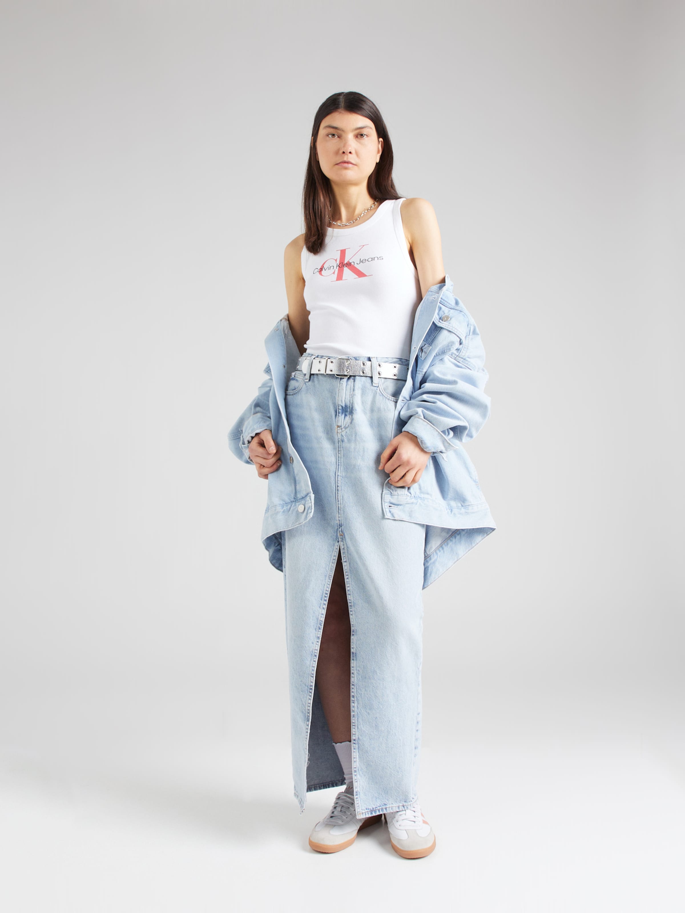 Jupe Calvin Klein Jeans en Bleu Clair ABOUT YOU