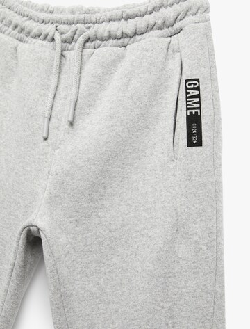 Koton Tapered Broek in Grijs