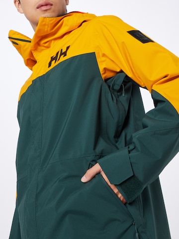 HELLY HANSEN Спортивная куртка в Зеленый