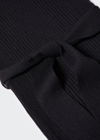 MANGO Strickkleid in Schwarz