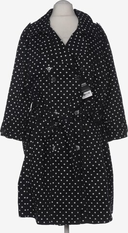 Ulla Popken Jacket & Coat in 9XL in Black: front