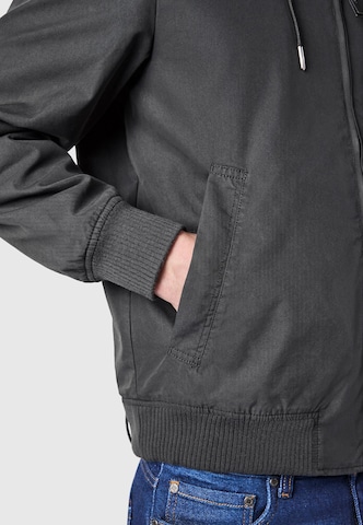 Ragwear Outdoorjas in Zwart