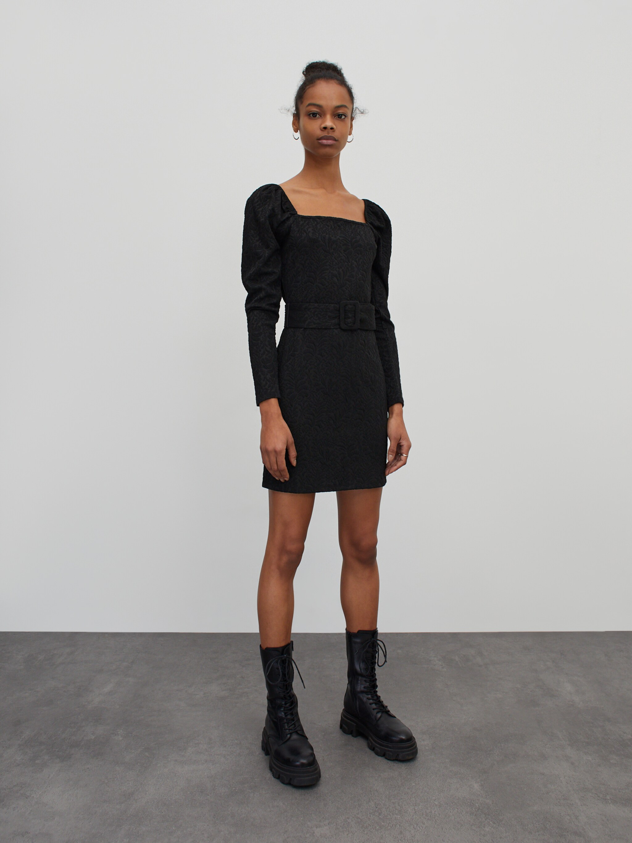 EDITED Producten Jurk 'Kirsten' Zwart