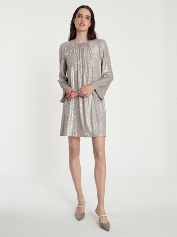 Ana Alcazar Kleid ' Tadyra ' in Silber