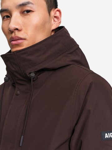 Parka d’hiver AIGLE en rouge : devant