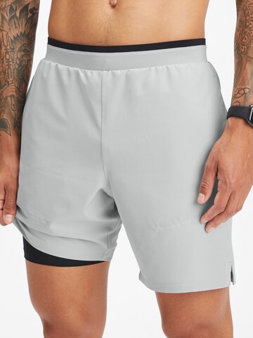 Fabletics Regular Pants 'The Fundamental' in Grey: front