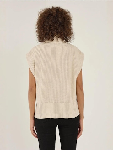 Hiccup - Pullover em branco