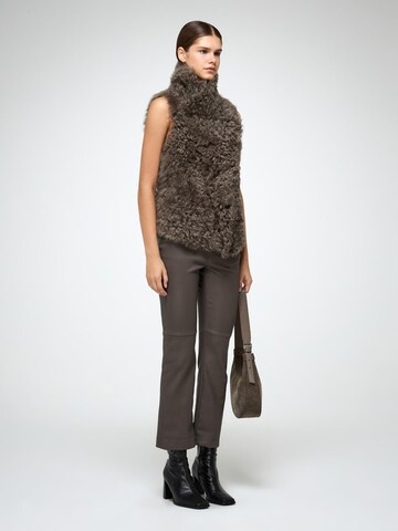 V S P Vest 'Solene' i grå