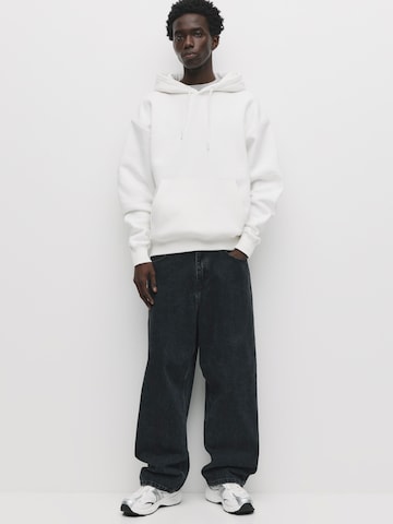 Sweat-shirt Pull&Bear en blanc : devant