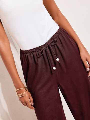 Friends Like These Широки крачоли Панталон в кафяво