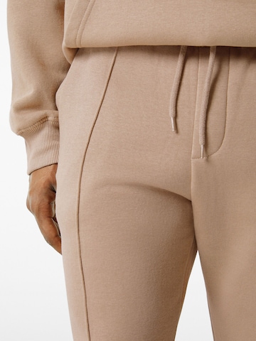 Bershka Tapered Hose in Beige