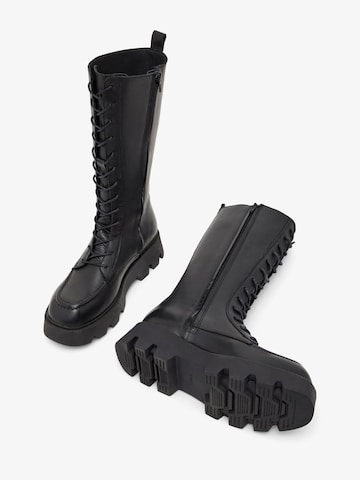 Bianco Lace-Up Boots 'GEENA' in Black