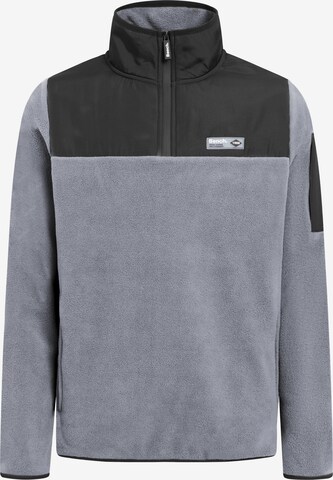 BENCH Sweater in Grey: front