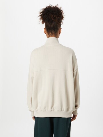 MAKIA Sweatshirt 'Jada' in Wit