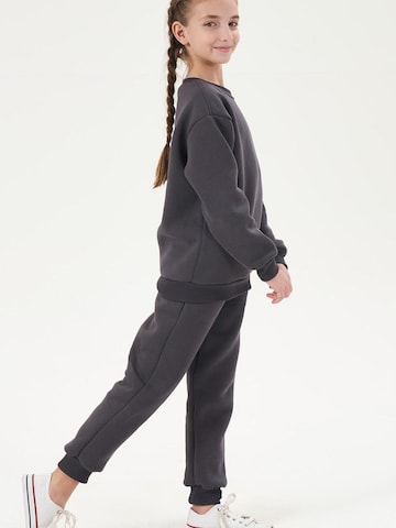 LOUIS LECLER Joggingpak 'Sofia' in Grijs