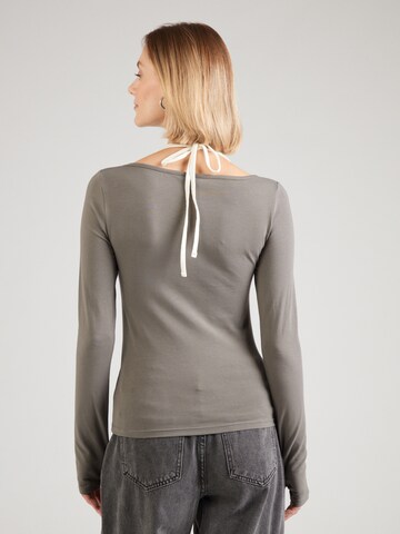 Maglietta 'GIGI HALTER' di iets frans in grigio