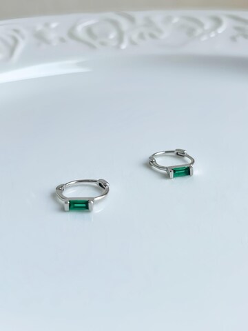 Kamakula Earrings 'Green Baguette' in Silver