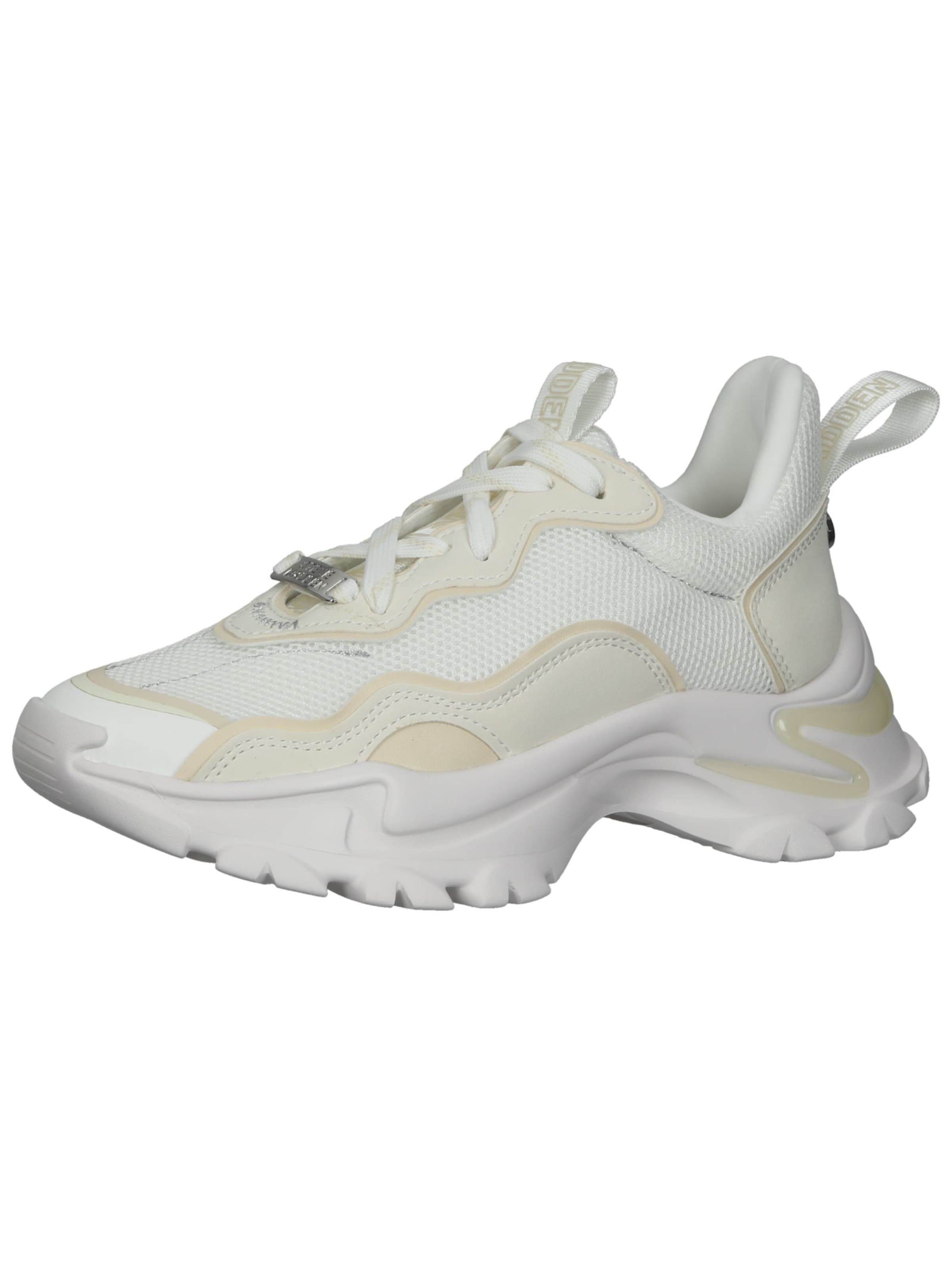 Baskets basses STEVE MADDEN en blanc : devant