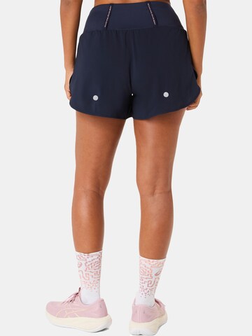ASICS Loosefit Sportshorts 'Road' in Blau
