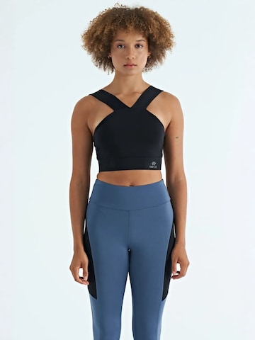 Haut de sport Tommy Life en noir : devant